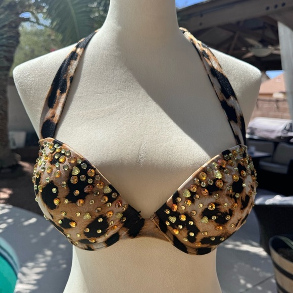 Victoria's Secret Bombshell Jewel Cristal Animal Print swimsuit Top 34C / Small - Picture 16 of 17